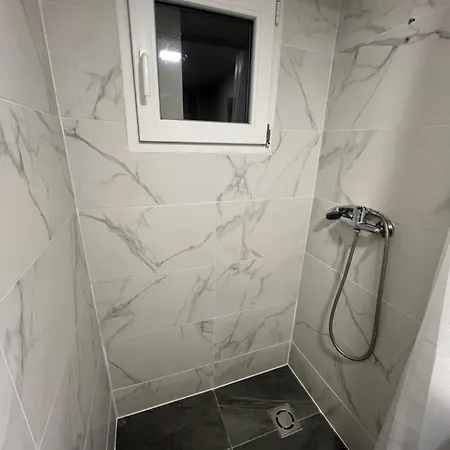 Miko Next To Castle District Διαμέρισμα *